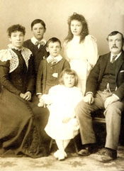 George David's family group photograph
